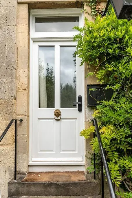 Look No Further The Stable Block In Beautiful Beaufort House 2 Bedrooms Bath 0*,