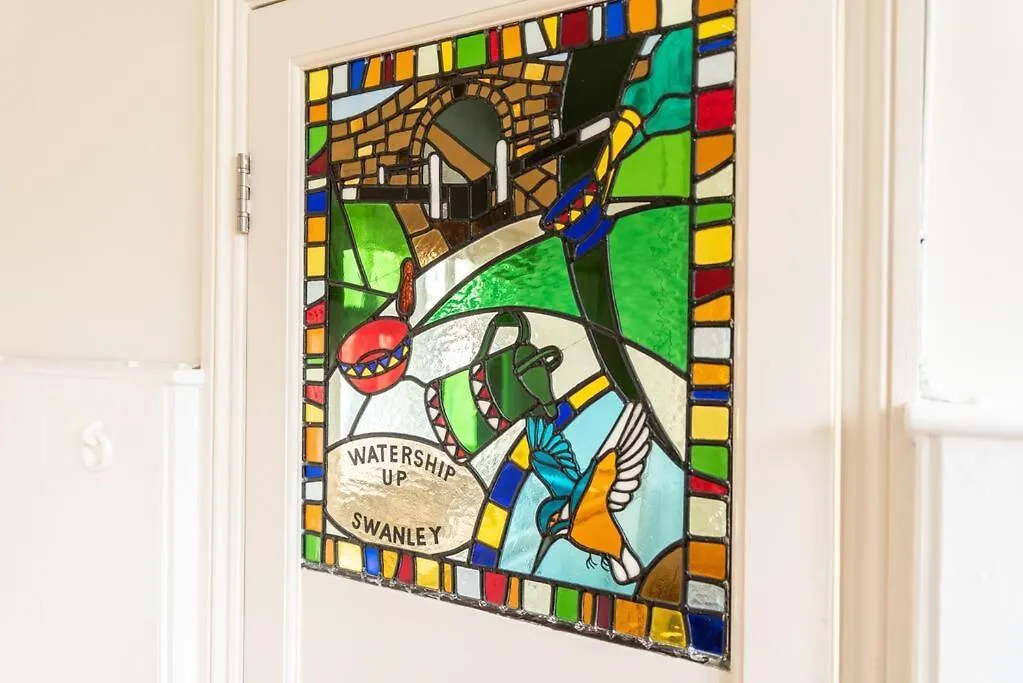 Look No Further The Stable Block In Beautiful Beaufort House 2 Bedrooms Bath Apartment